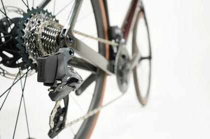 Outdoor oversized bicycle-– Lightweight Performance Bicycle, Like-New Condition for Tall Riders, Limited Stock