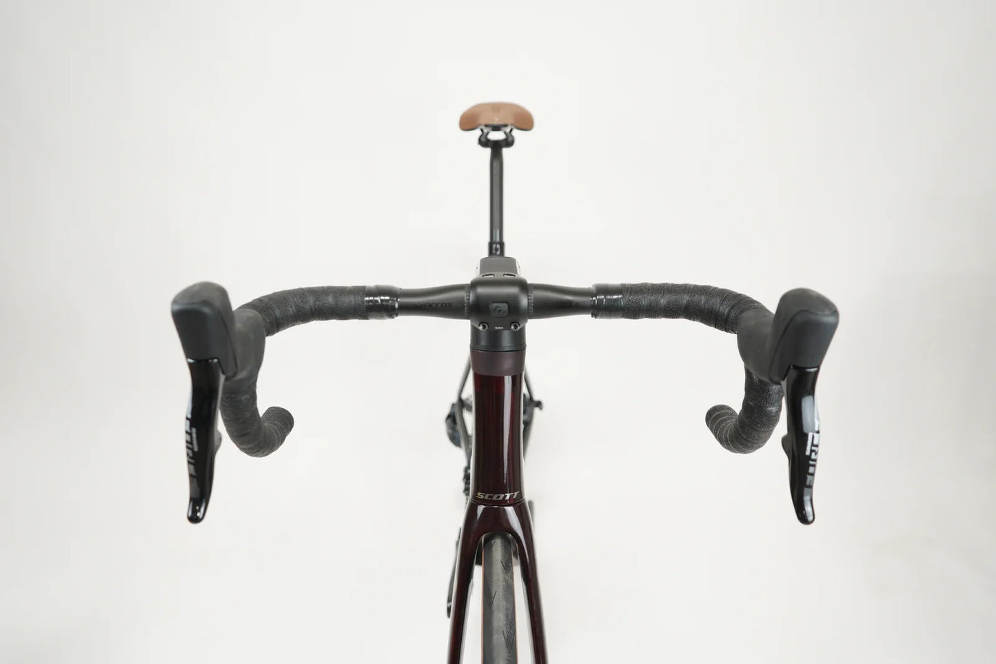 Outdoor oversized bicycle-– Lightweight Performance Bicycle, Like-New Condition for Tall Riders, Limited Stock